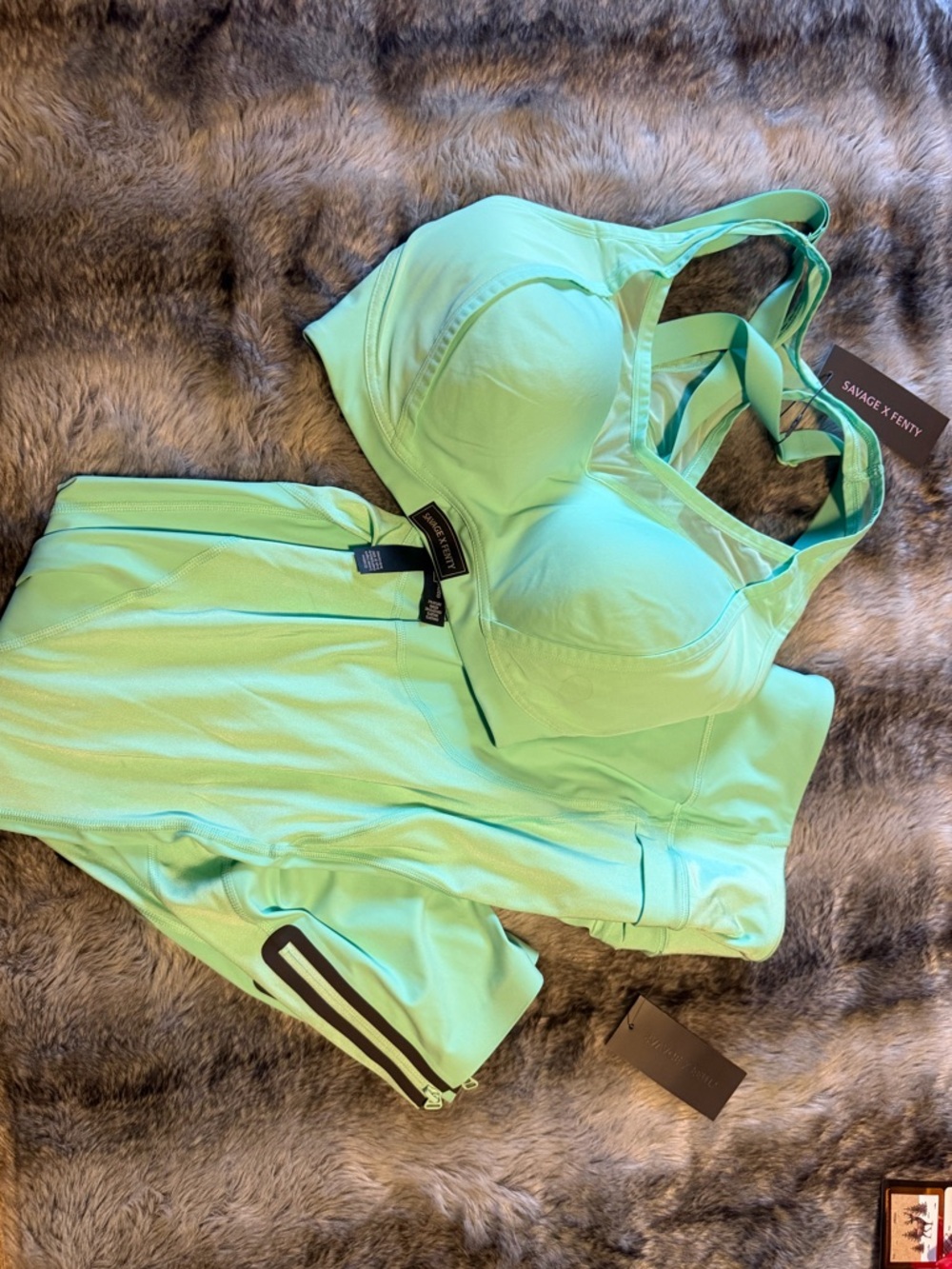 Savage X Fenty Mint Workout Bra & Leggings Set